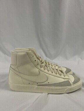 Nike Blazer Mid 77 Shoes